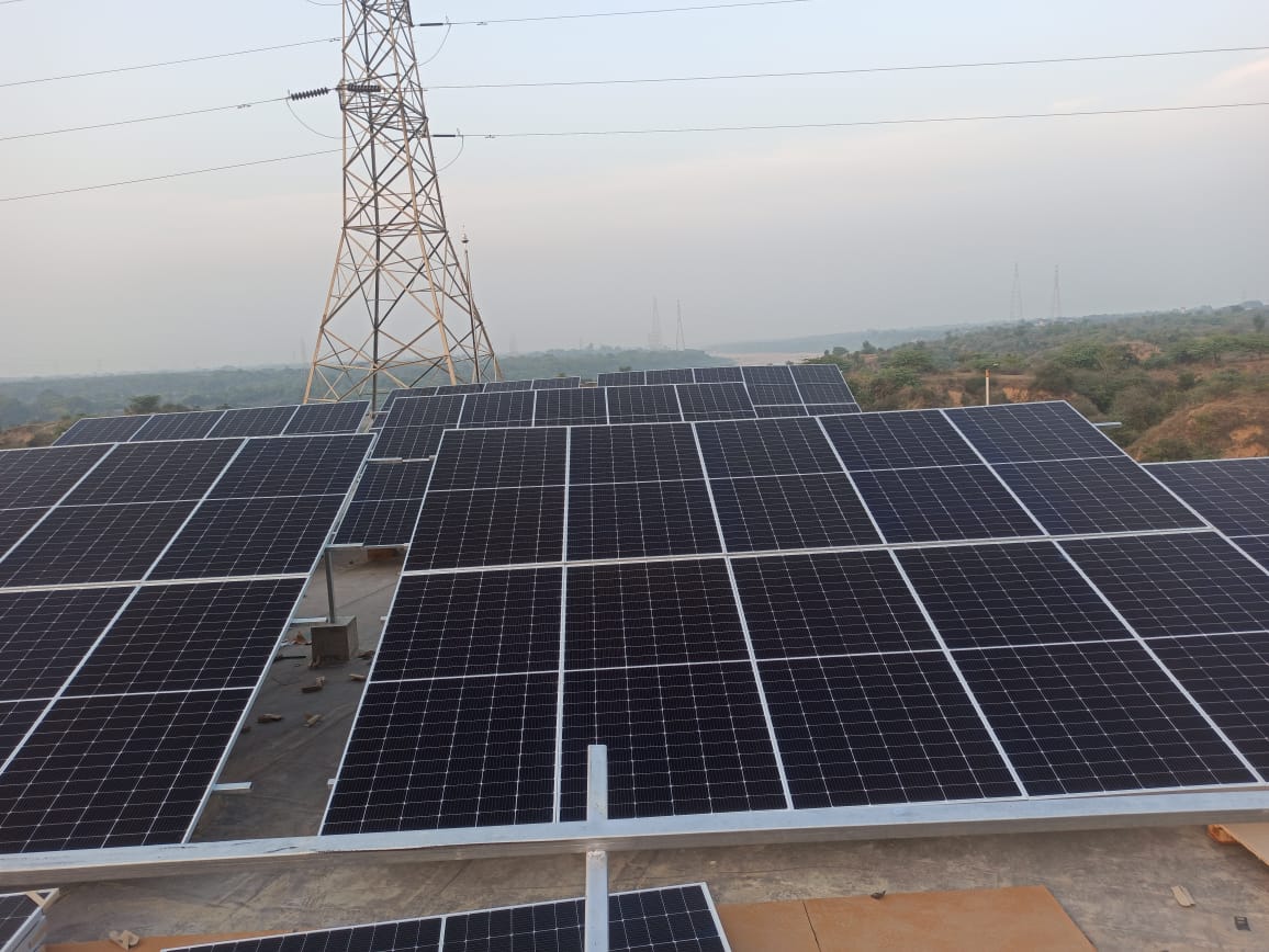 100 Kwp at Indian Coast Guard at Gandhinagar